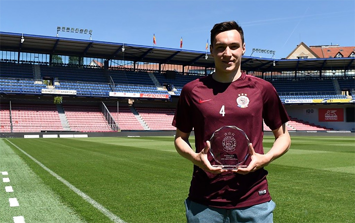 10 молодых звезд, родившихся в Москве