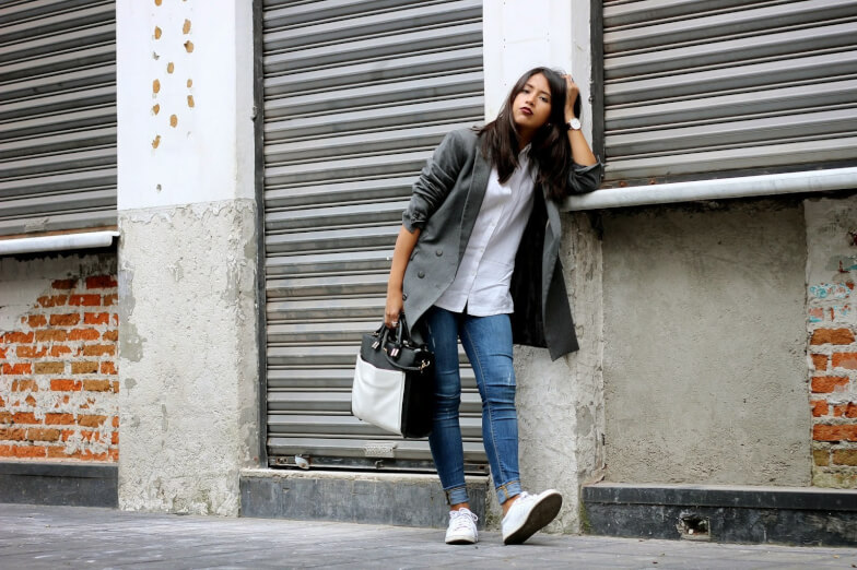 Длина - До колена